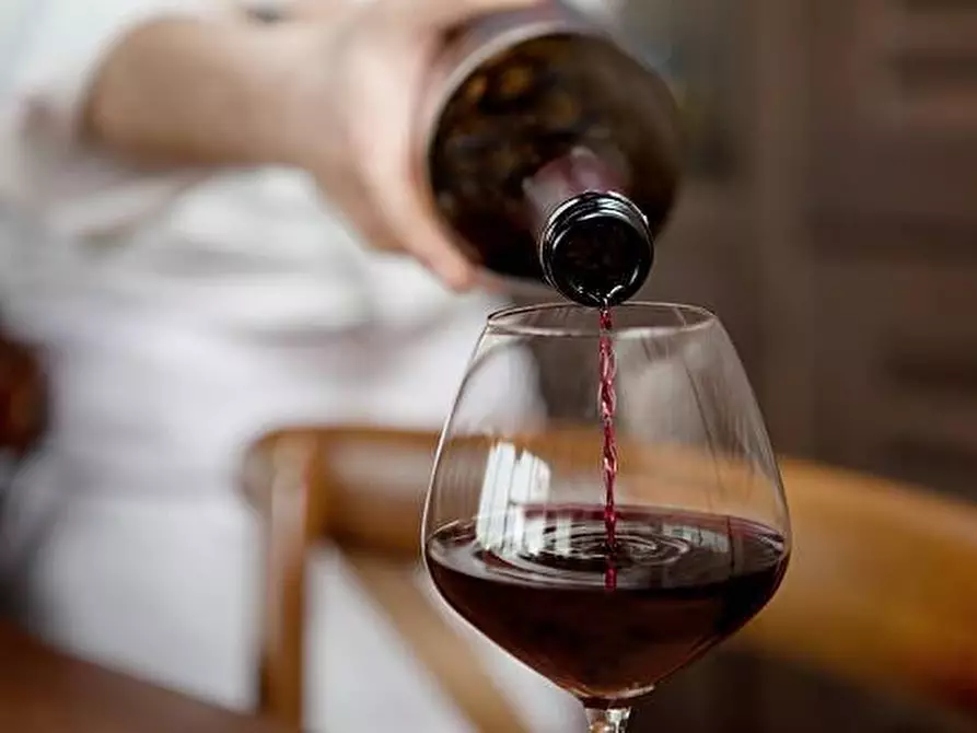 Immagine 1 di Bar / Ristorante in vendita  a Carrara