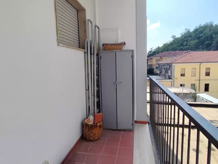 Immagine 11 di Appartamento in vendita  a Massa