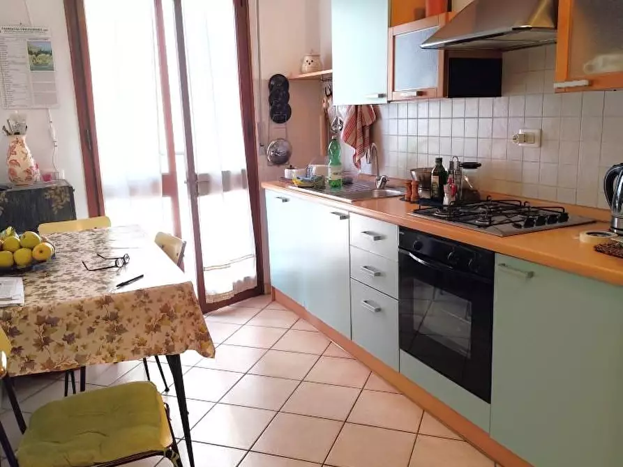 Immagine 7 di Appartamento in vendita  a Massa