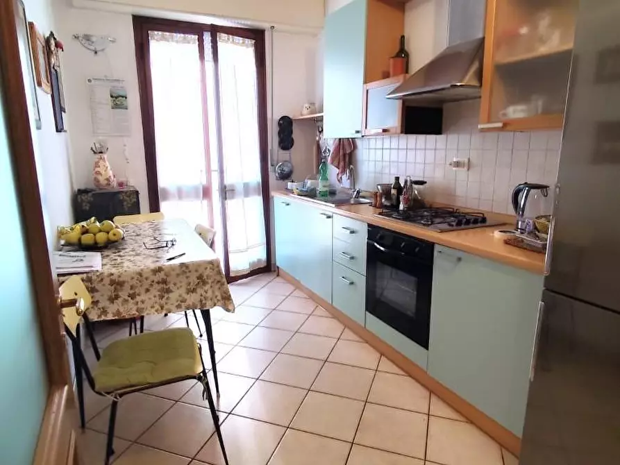 Immagine 8 di Appartamento in vendita  a Massa