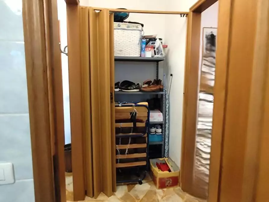 Immagine 26 di Appartamento in vendita  a Massa