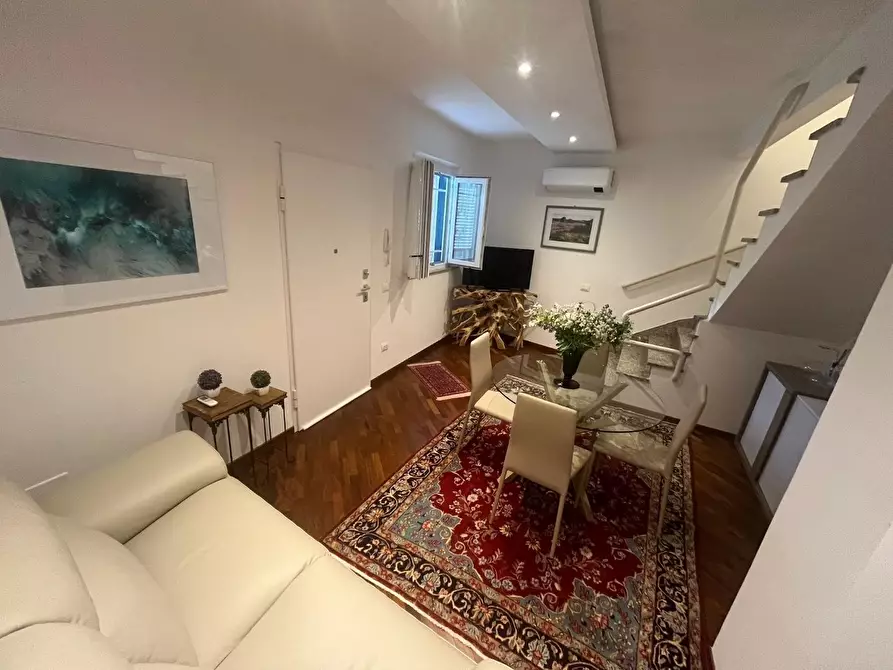 Immagine 3 di Casa indipendente in vendita  a Fucecchio