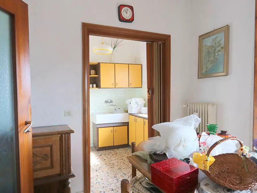 Immagine 3 di Appartamento in vendita  a Cascina