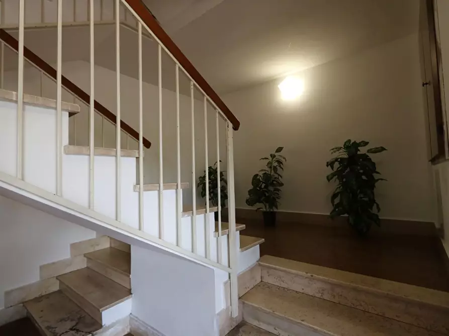 Immagine 12 di Appartamento in vendita  a Cascina