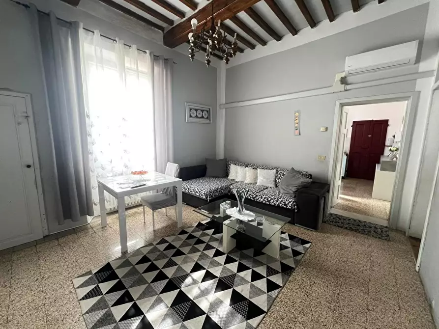 Immagine 11 di Appartamento in vendita  a Pontedera