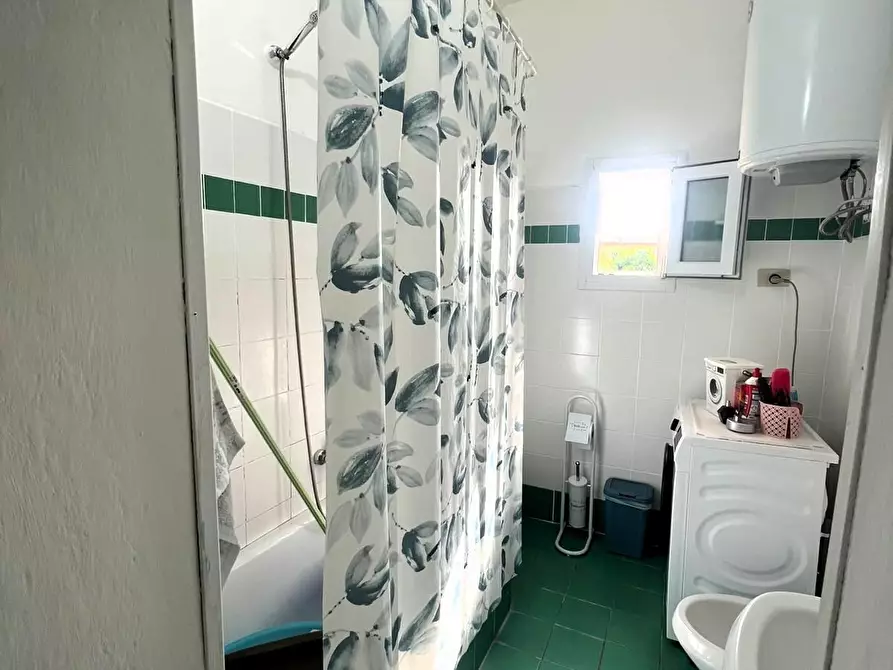 Immagine 17 di Appartamento in vendita  a Pontedera