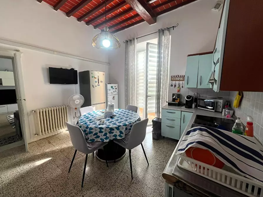 Immagine 6 di Appartamento in vendita  a Pontedera