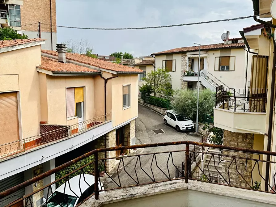 Immagine 29 di Appartamento in vendita  a Siena