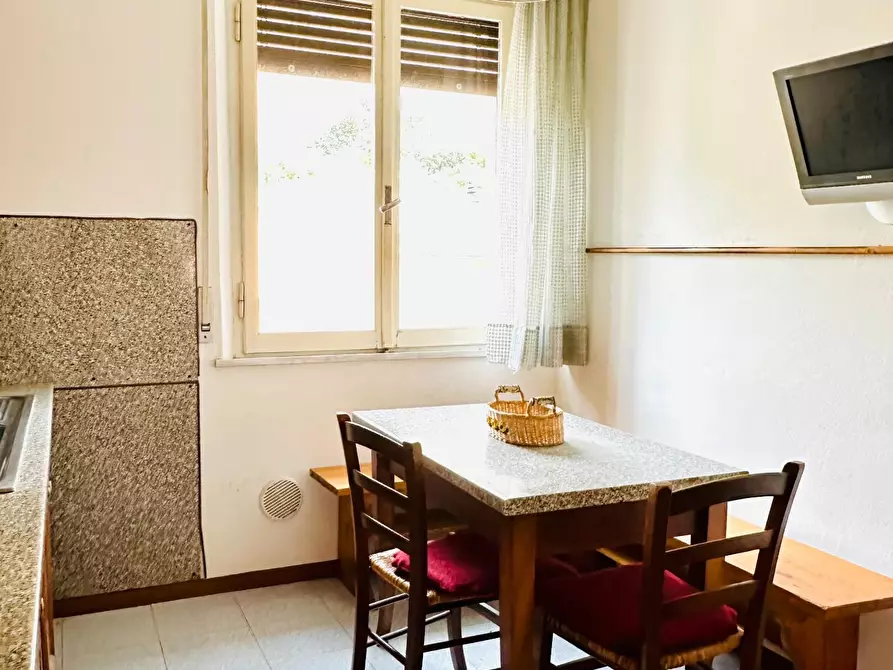 Immagine 12 di Appartamento in vendita  a Siena