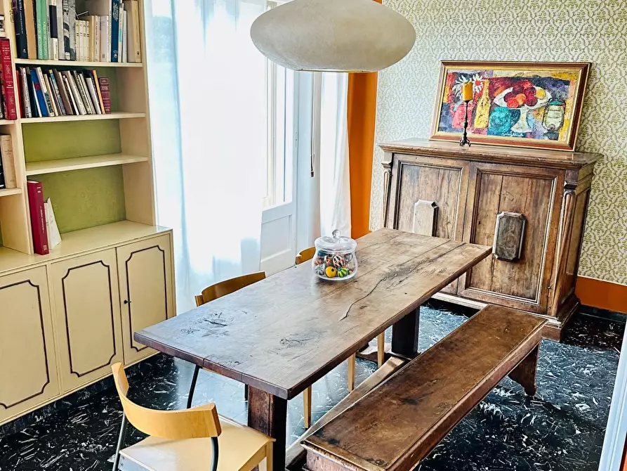 Immagine 34 di Appartamento in vendita  a Siena