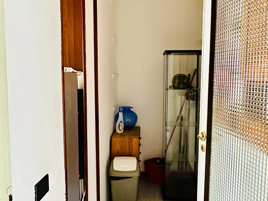 Immagine 10 di Appartamento in vendita  a Siena