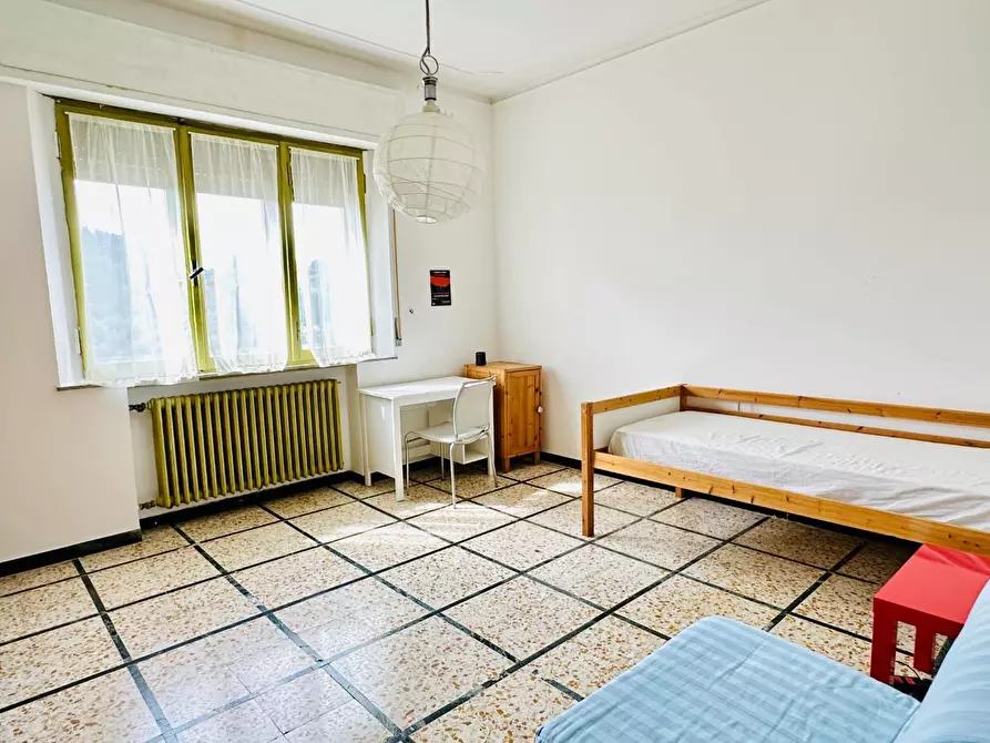 Immagine 27 di Appartamento in vendita  a Siena