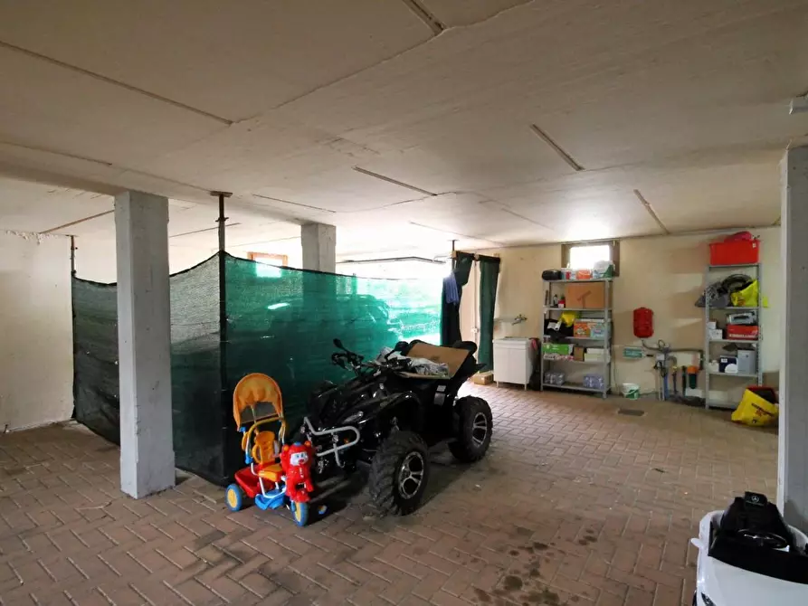 Immagine 24 di Appartamento in vendita  a Borgo A Mozzano