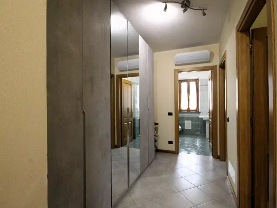 Immagine 16 di Appartamento in vendita  a Borgo A Mozzano