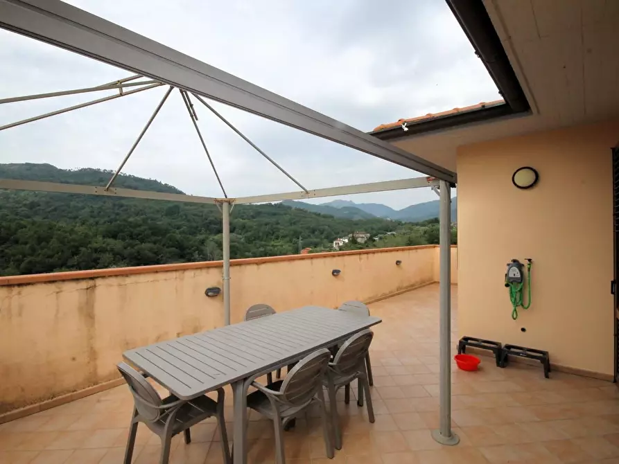 Immagine 15 di Appartamento in vendita  a Borgo A Mozzano