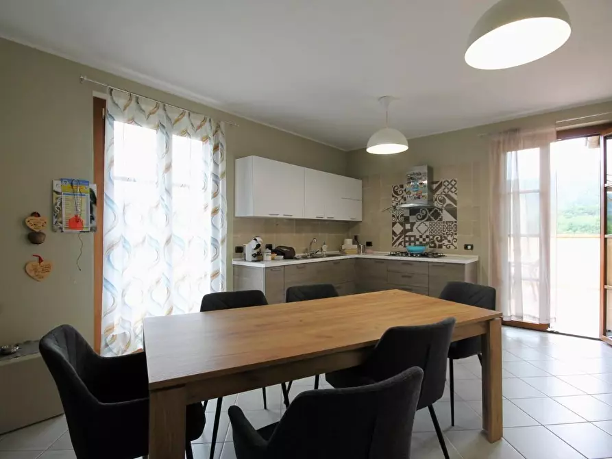 Immagine 8 di Appartamento in vendita  a Borgo A Mozzano