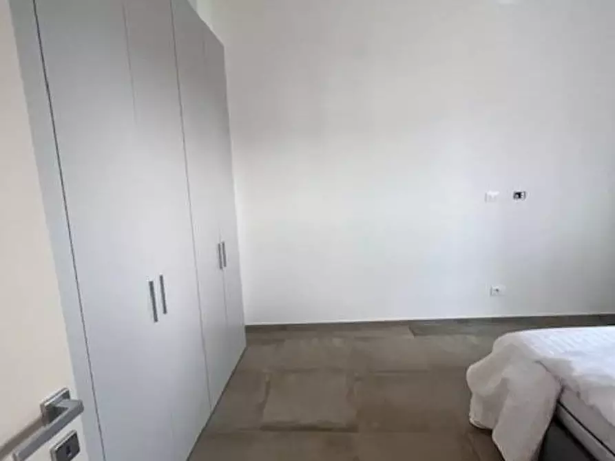 Immagine 5 di Appartamento in affitto  a Carrara