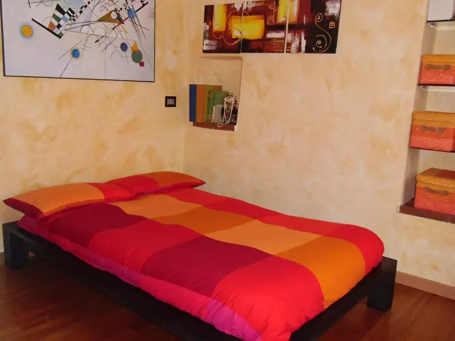 Immagine 11 di Appartamento in vendita  a Camaiore