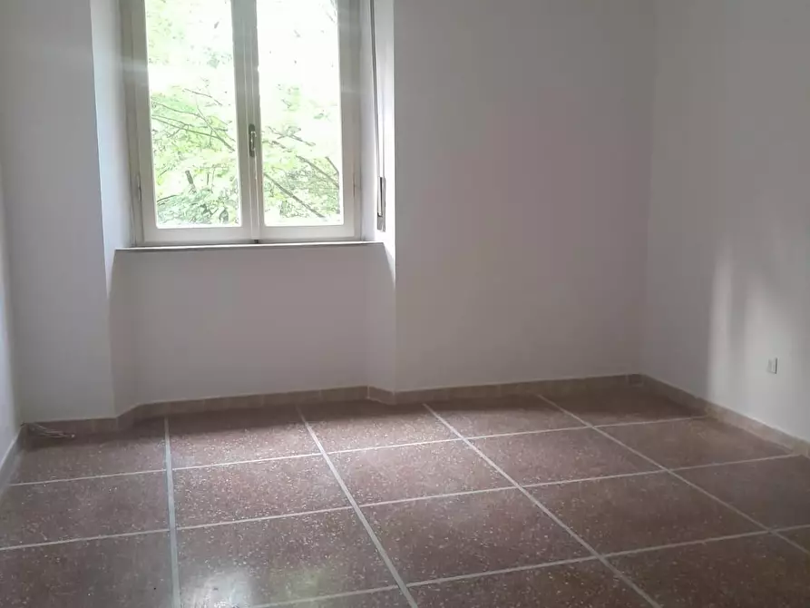 Immagine 7 di Appartamento in vendita  a Livorno