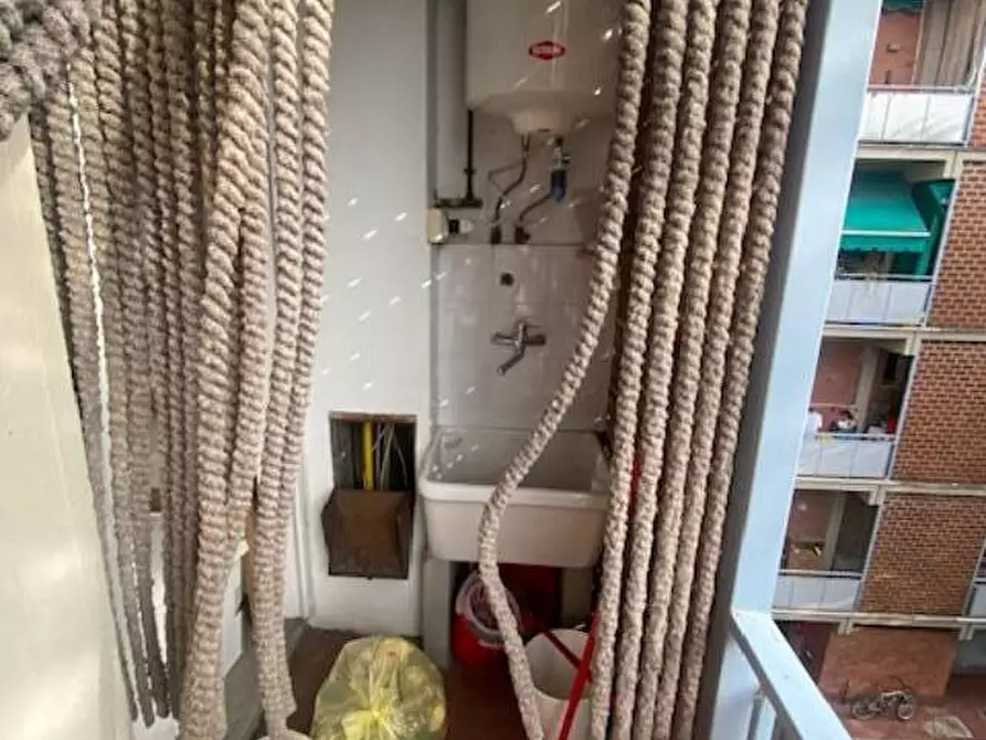 Immagine 7 di Appartamento in vendita  a Lucca