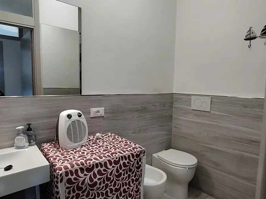 Immagine 20 di Appartamento in vendita  a Carrara