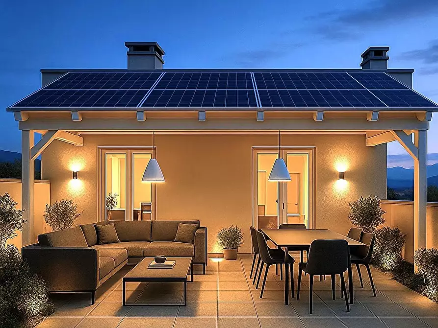 Immagine 6 di Mansarda in vendita  a Massa