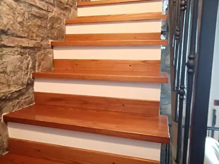 Immagine 12 di Casa indipendente in vendita  a Vecchiano