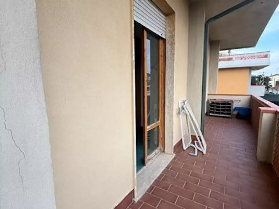 Immagine 4 di Appartamento in vendita  a Carrara