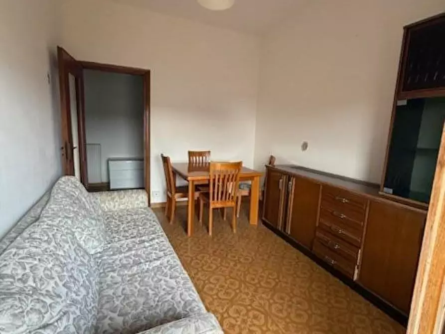 Immagine 6 di Appartamento in vendita  a Carrara