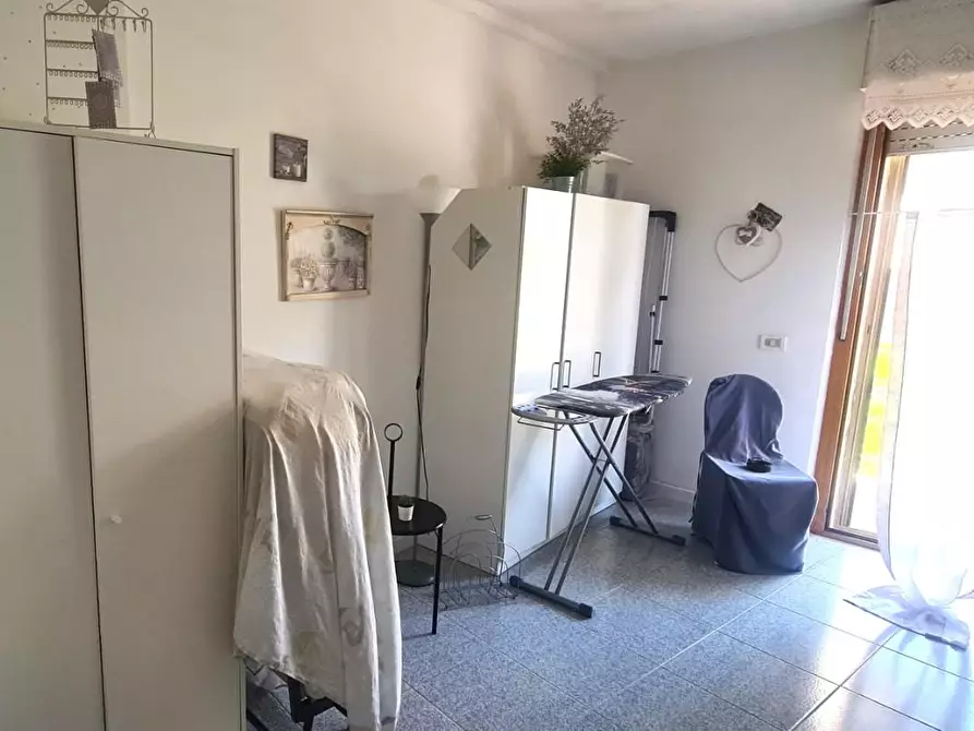 Immagine 21 di Appartamento in vendita  a Livorno