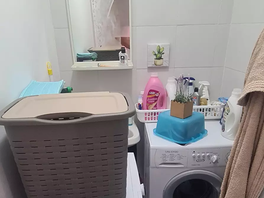 Immagine 31 di Appartamento in vendita  a Livorno