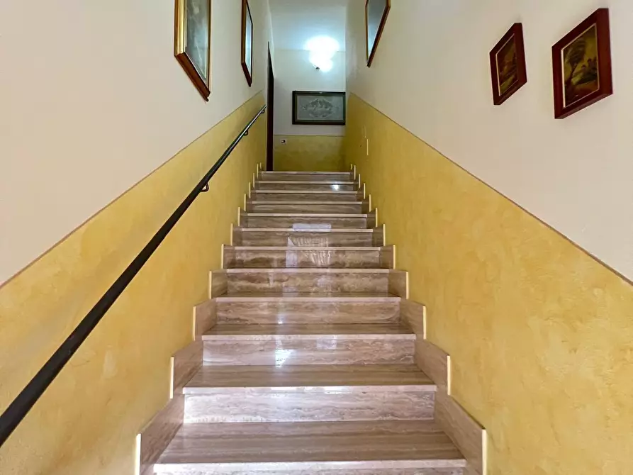 Immagine 31 di Appartamento in vendita  a Colle Di Val D'elsa