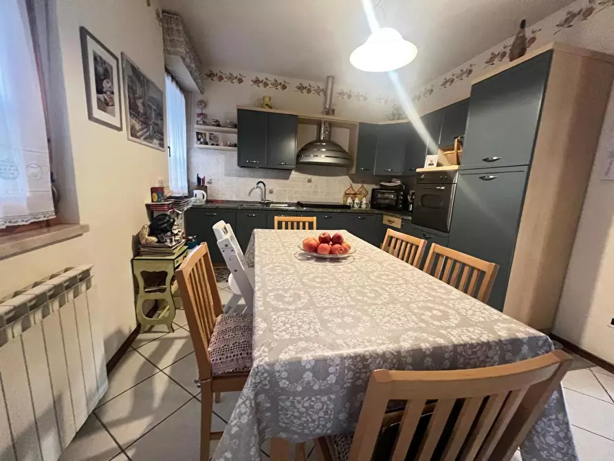 Immagine 5 di Appartamento in vendita  a Colle Di Val D'elsa