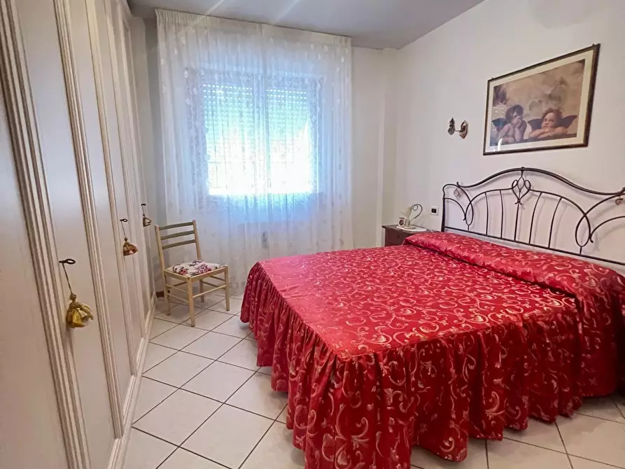 Immagine 21 di Appartamento in vendita  a Colle Di Val D'elsa