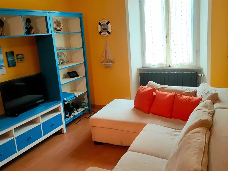 Immagine 5 di Appartamento in vendita  a Carrara