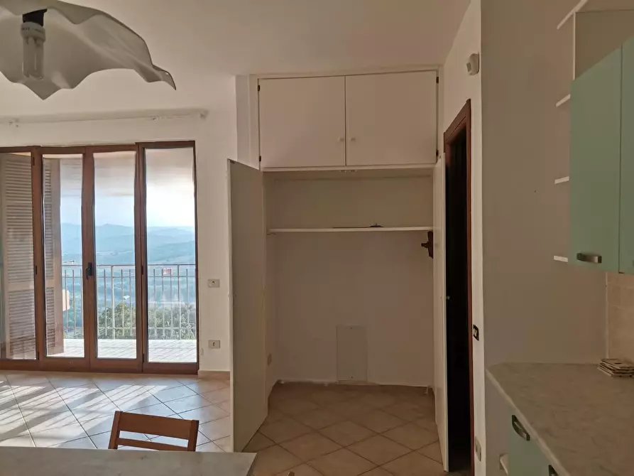 Immagine 42 di Appartamento in vendita  a Casole D'elsa