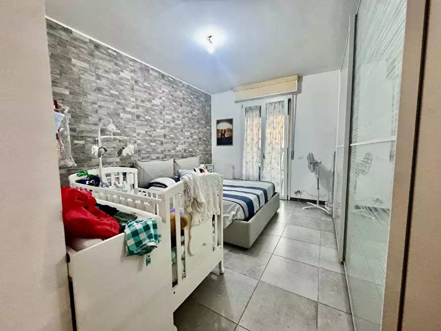 Immagine 13 di Appartamento in vendita  a Massa