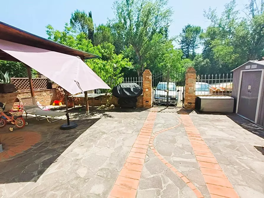 Immagine 6 di Appartamento in vendita  a Empoli