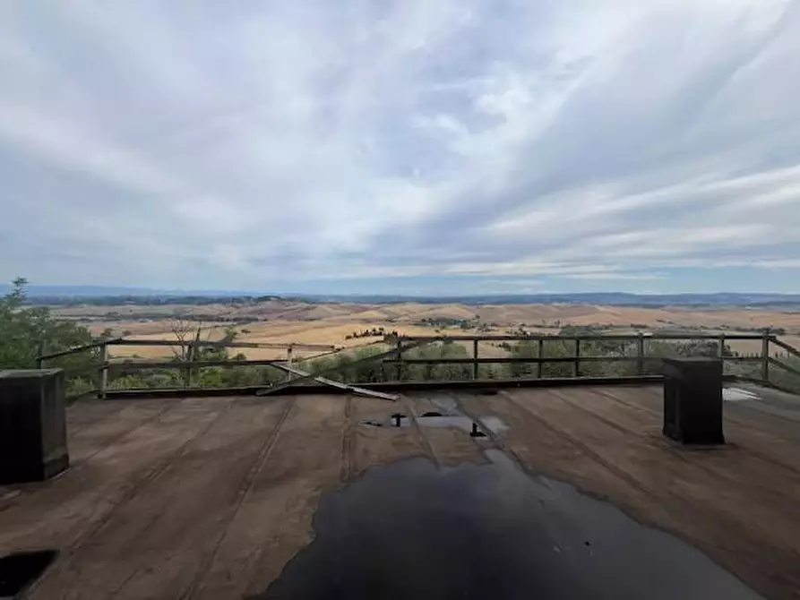 Immagine 7 di Casa colonica in vendita  a Chianni