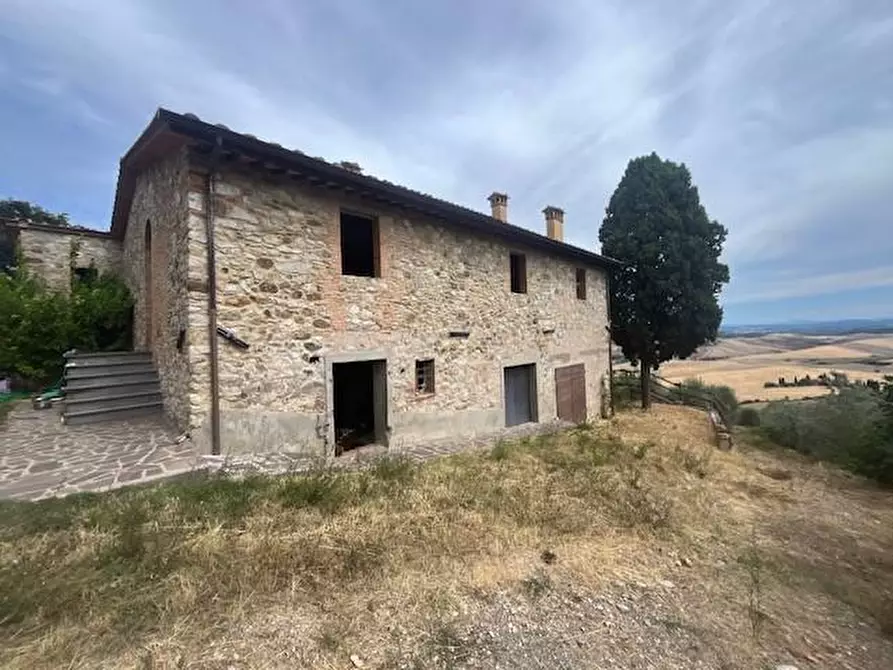 Immagine 14 di Casa colonica in vendita  a Chianni
