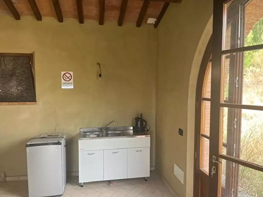 Immagine 24 di Casa colonica in vendita  a Chianni