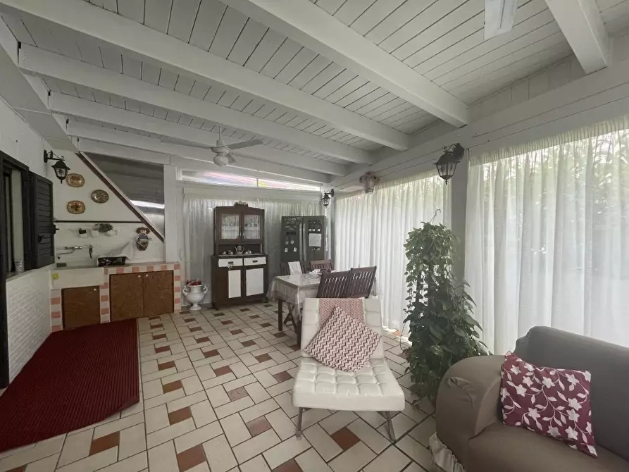 Immagine 21 di Villetta a schiera in vendita  a Taranto