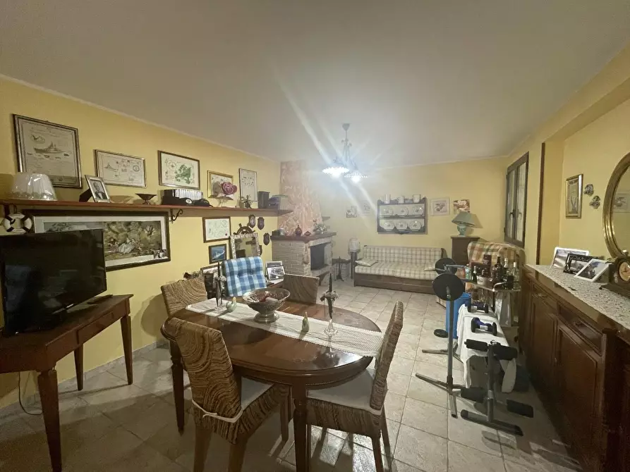 Immagine 19 di Villetta a schiera in vendita  a Taranto