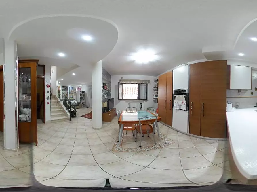 Immagine 32 di Villetta a schiera in vendita  a Taranto