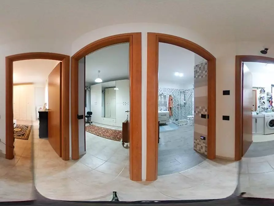 Immagine 29 di Villetta a schiera in vendita  a Taranto