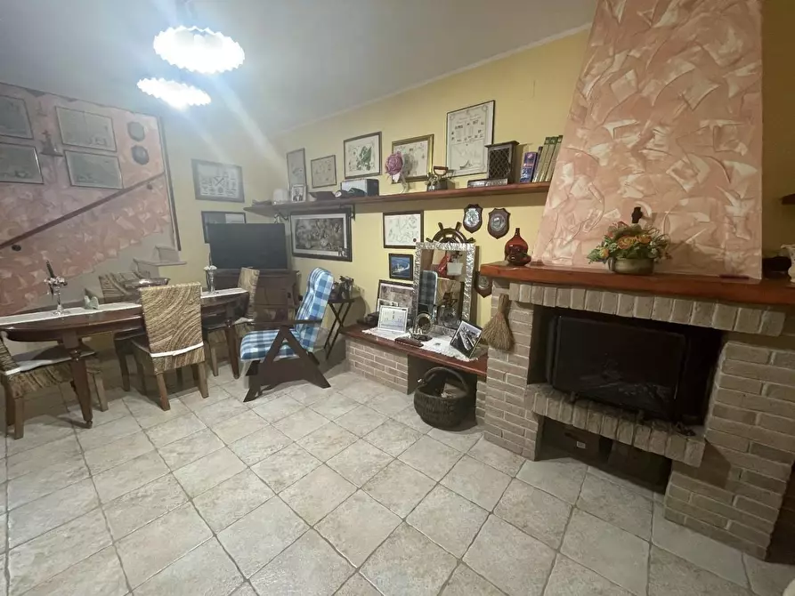 Immagine 16 di Villetta a schiera in vendita  a Taranto