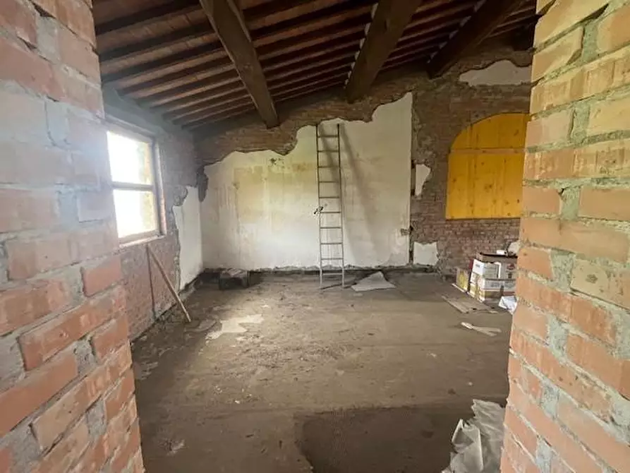 Immagine 31 di Azienda agricola in vendita  a Chianni