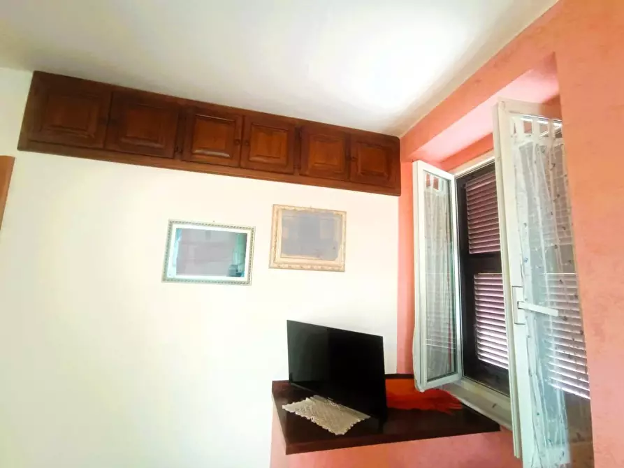 Immagine 16 di Terratetto in vendita  a Massa