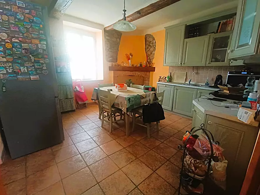 Immagine 1 di Terratetto in vendita  a Massa