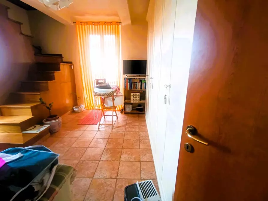 Immagine 34 di Terratetto in vendita  a Massa